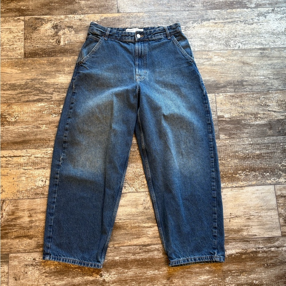 Bershka Baggy Jeans Size 8